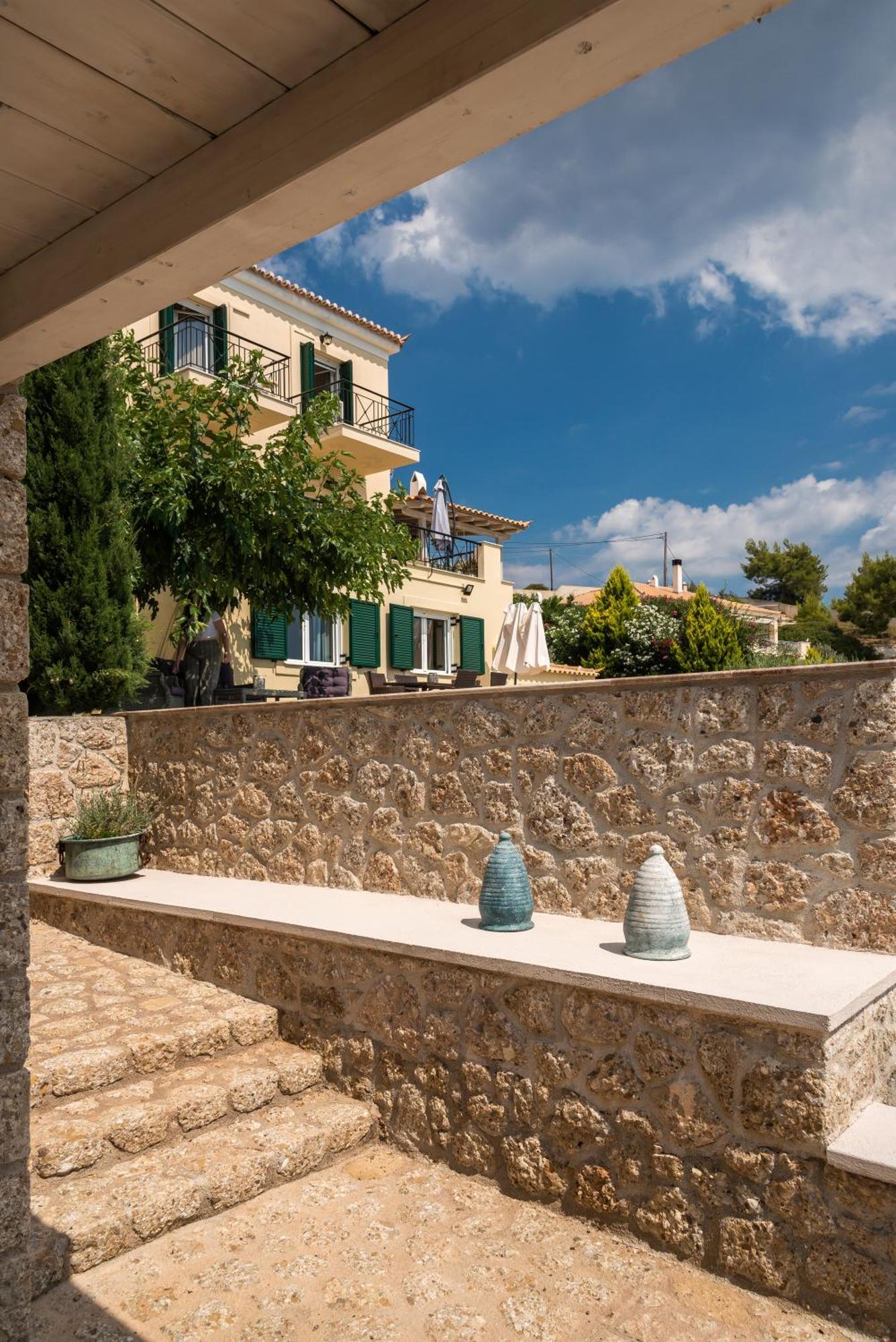 Myrtoan Pelagos Villa Porto Heli Bagian luar foto